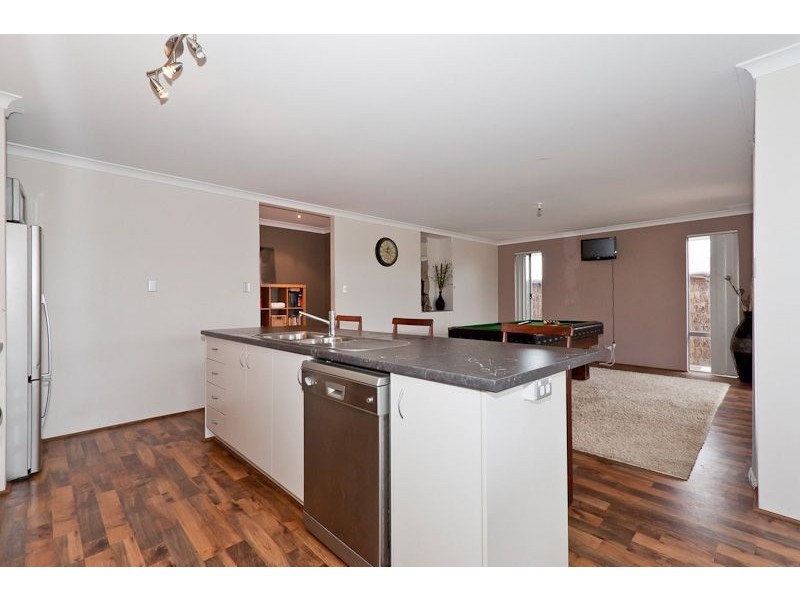 19 Tobermory Crescent, Butler WA 6036