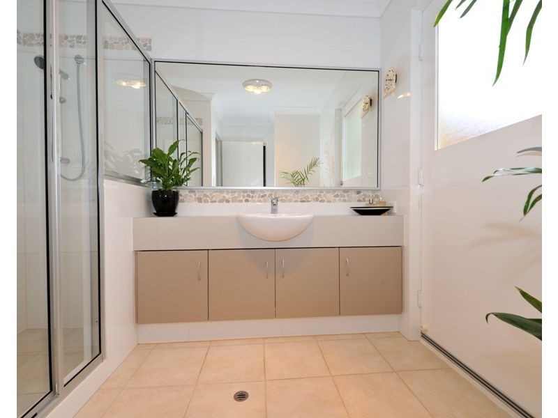 25 Selkirk Drive, Kinross WA 6028