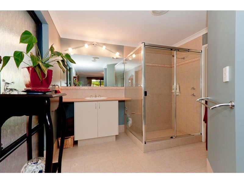 10 Leschenaultia Drive, Chittering WA 6084