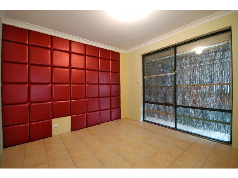 9 Corsair Court, Heathridge WA 6027