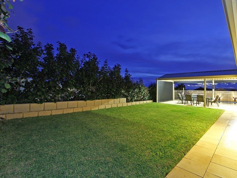 80 Southern Cross Circle, Ocean Reef WA 6027
