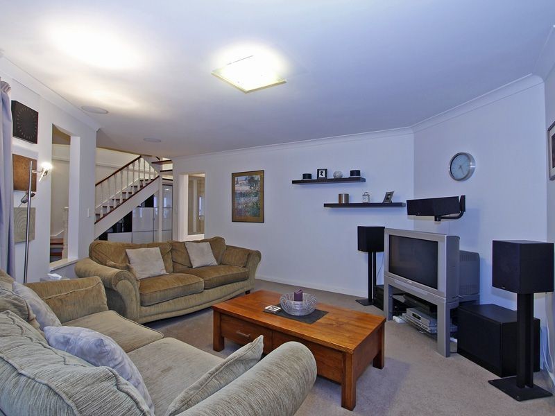 80 Southern Cross Circle, Ocean Reef WA 6027