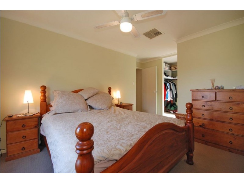 6 Caitup Place, Hillarys WA 6025