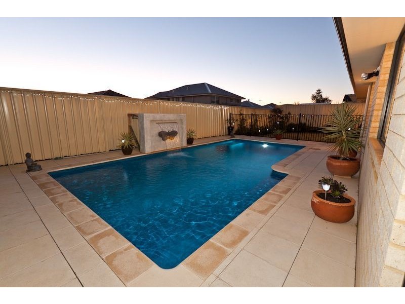 5 Nobel View, Tapping WA 6065