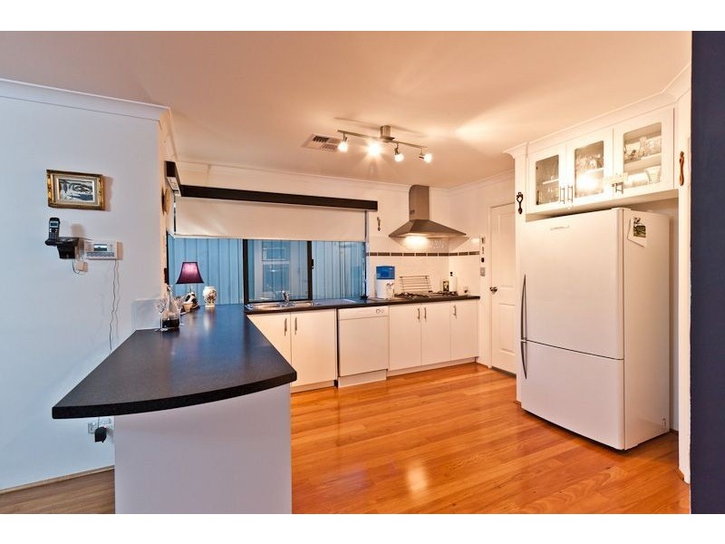 5 Nobel View, Tapping WA 6065