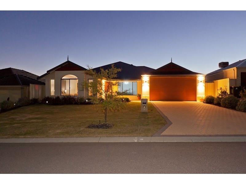 5 Nobel View, Tapping WA 6065