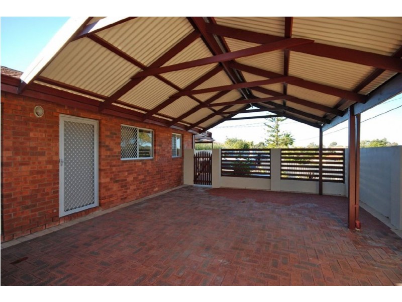 31B Camberwarra Drive, Craigie WA 6025