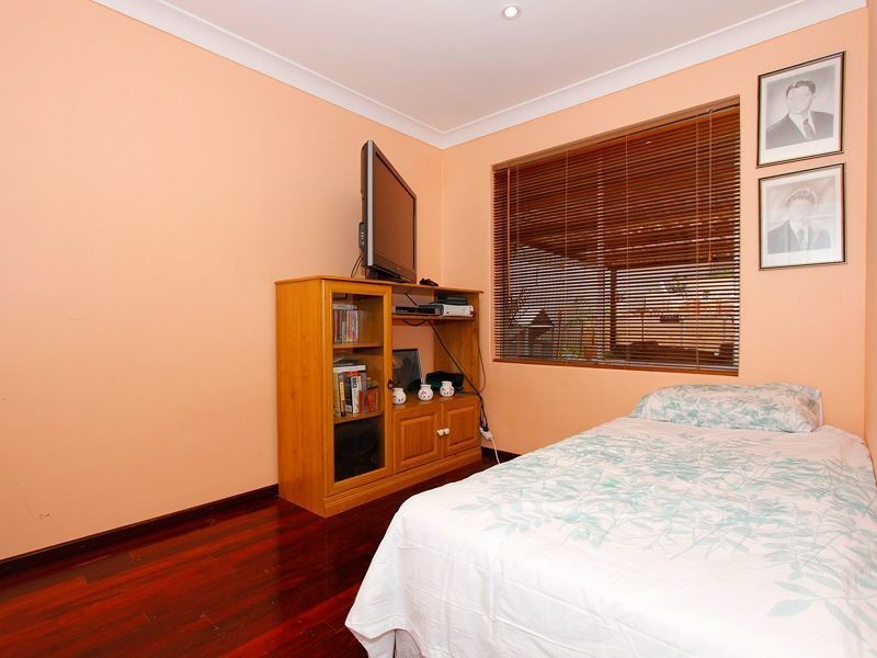 119 Dampier Avenue, Mullaloo WA 6027