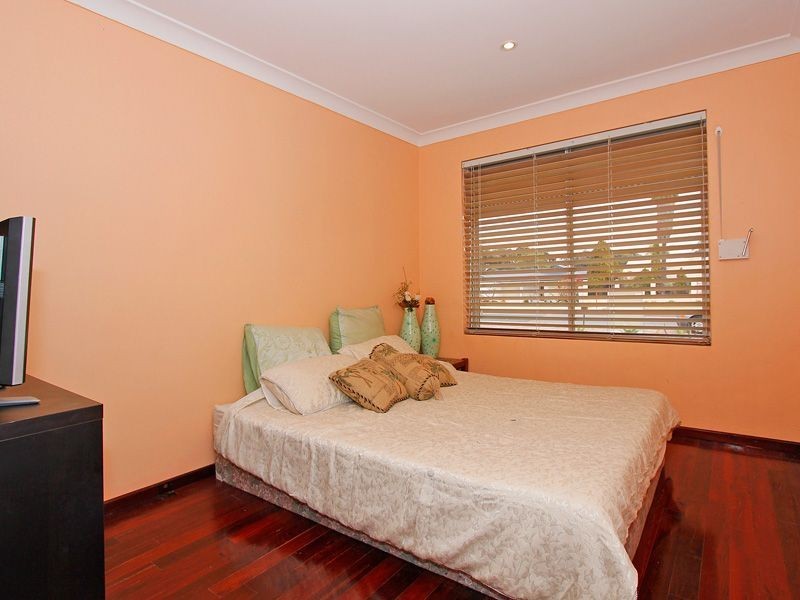 119 Dampier Avenue, Mullaloo WA 6027