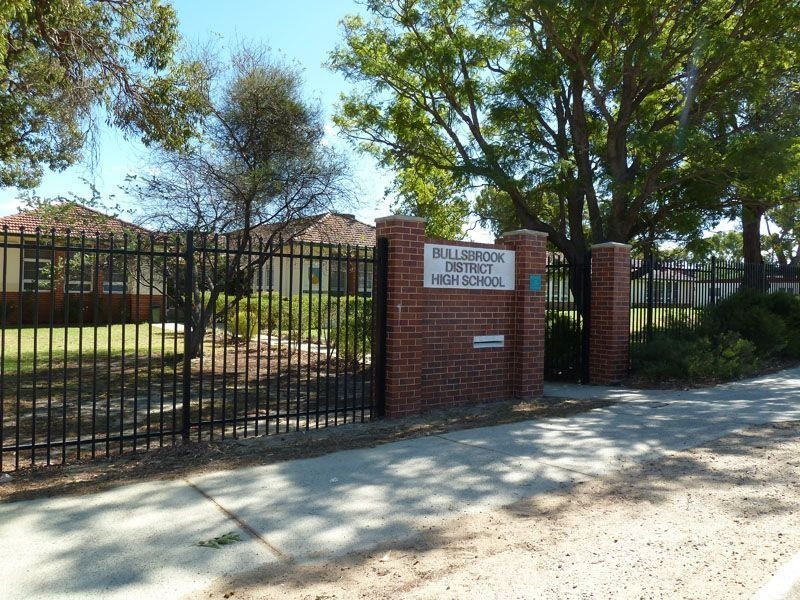 142 Chittering Road, Bullsbrook WA 6084