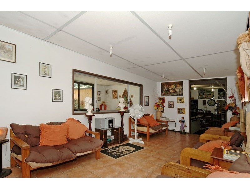 345 Badgerup Road, Wanneroo WA 6065
