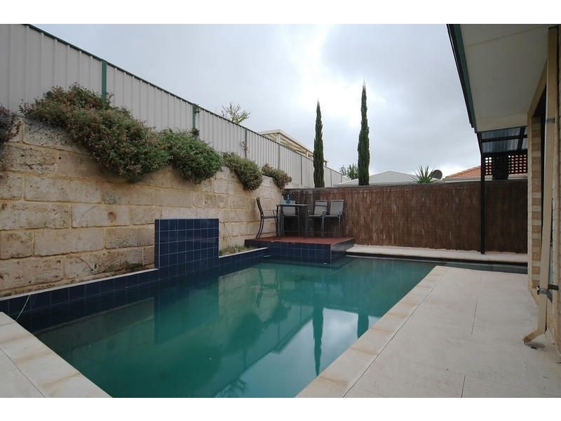 14 Wandana Grove, Currambine WA 6028