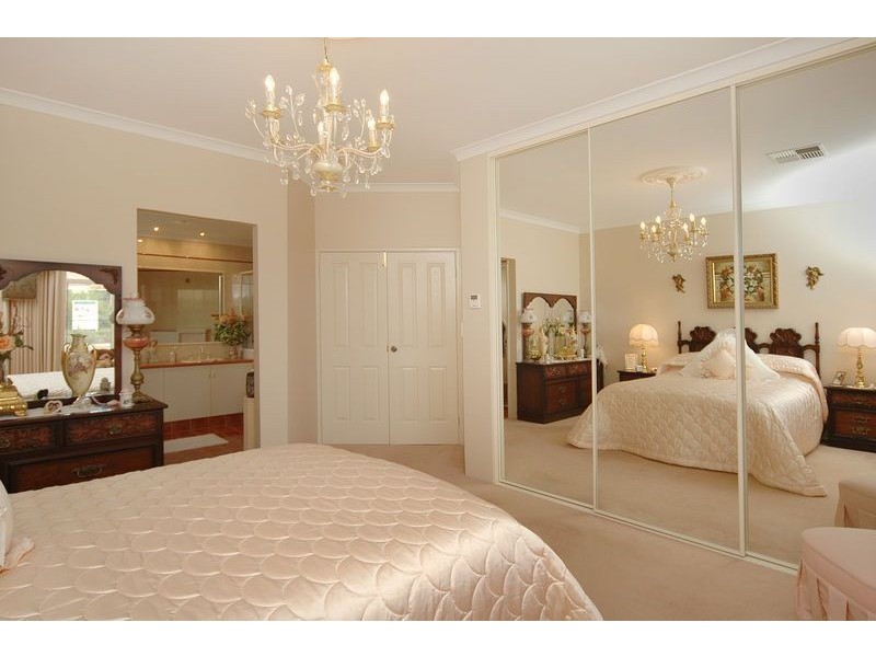 385 Vines Avenue, The Vines WA 6069