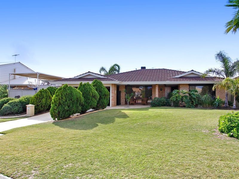 12 Seapeak Road, Ocean Reef WA 6027
