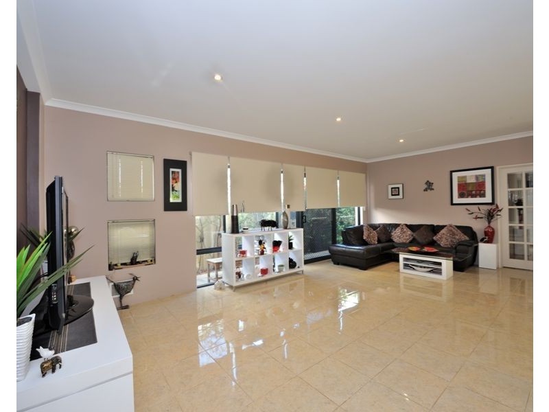 30 Guron Road, Duncraig WA 6023