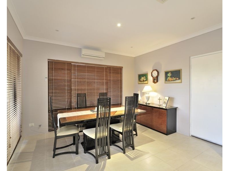 20 Kartner Road, Tapping WA 6065