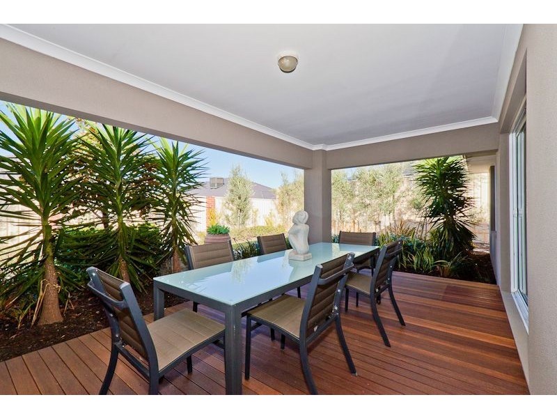 19 Jindalee Boulevard, Jindalee WA 6036
