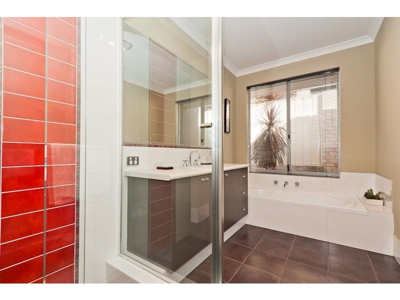 19 Jindalee Boulevard, Jindalee WA 6036