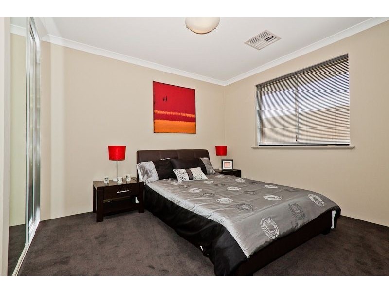 19 Jindalee Boulevard, Jindalee WA 6036