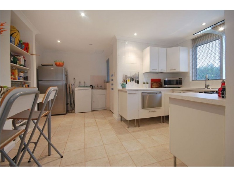 34B Macedon Place, Craigie WA 6025