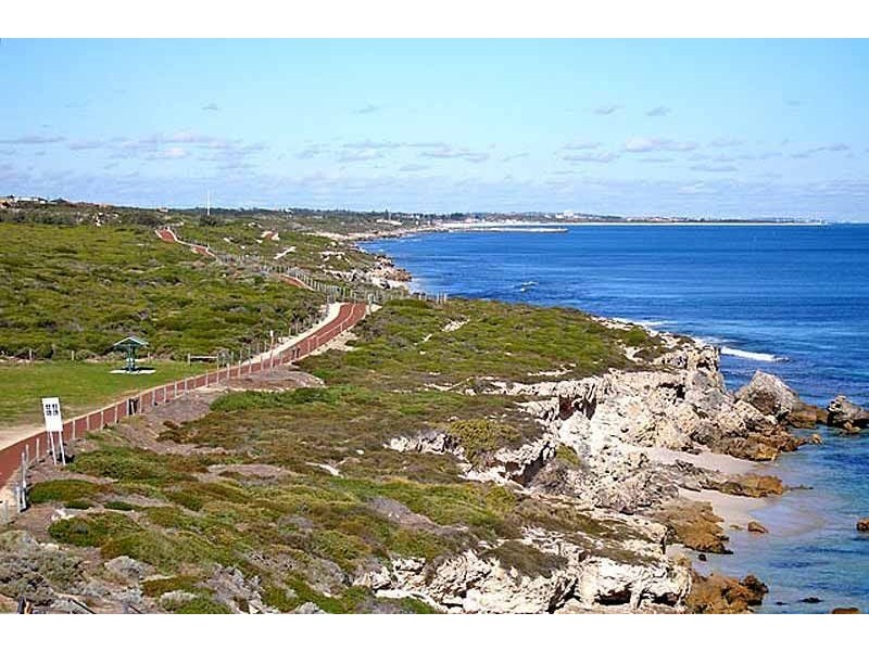 7 Quarram Crescent, Burns Beach WA 6028