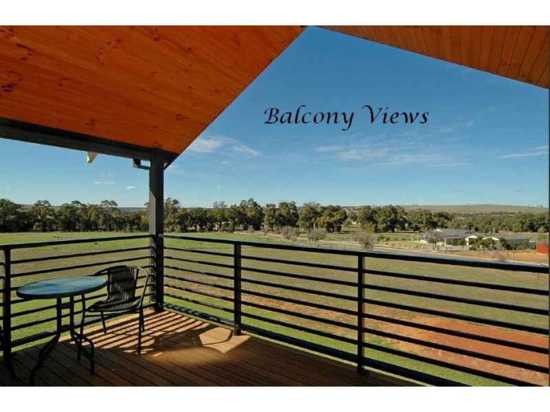 18 Cairn Crescent, Gingin WA 6503