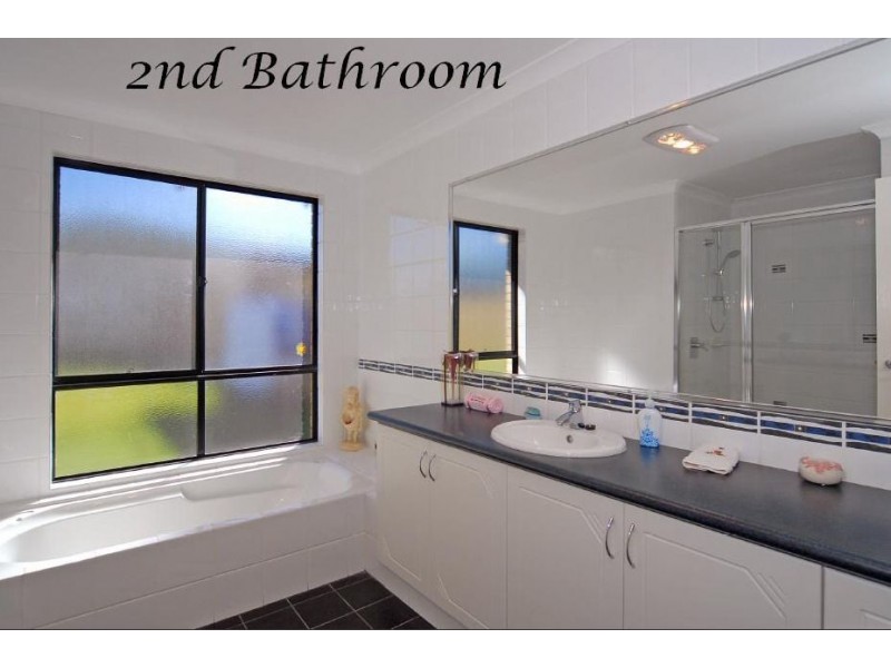 18 Cairn Crescent, Gingin WA 6503