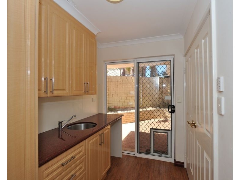 4 Astra Court, Ocean Reef WA 6027