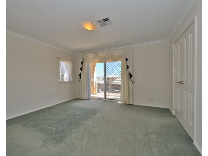 4 Astra Court, Ocean Reef WA 6027