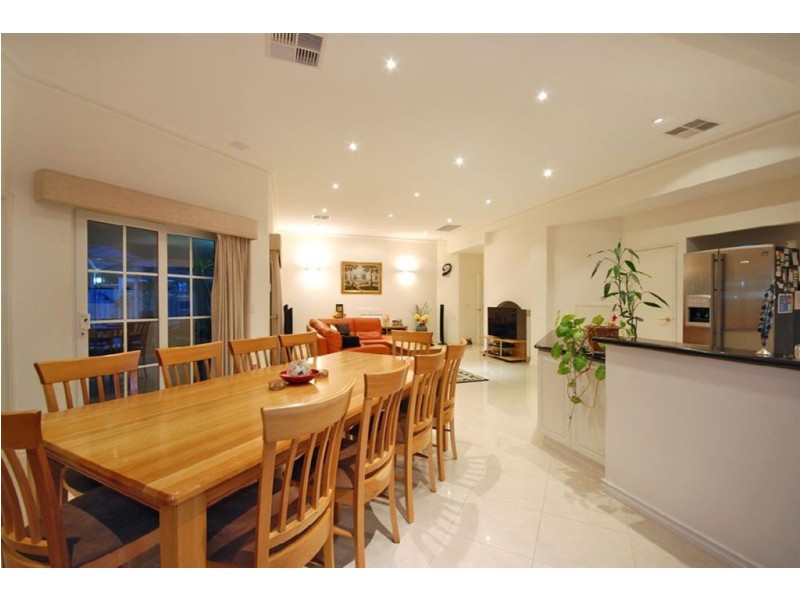 2 Block Place, Ocean Reef WA 6027