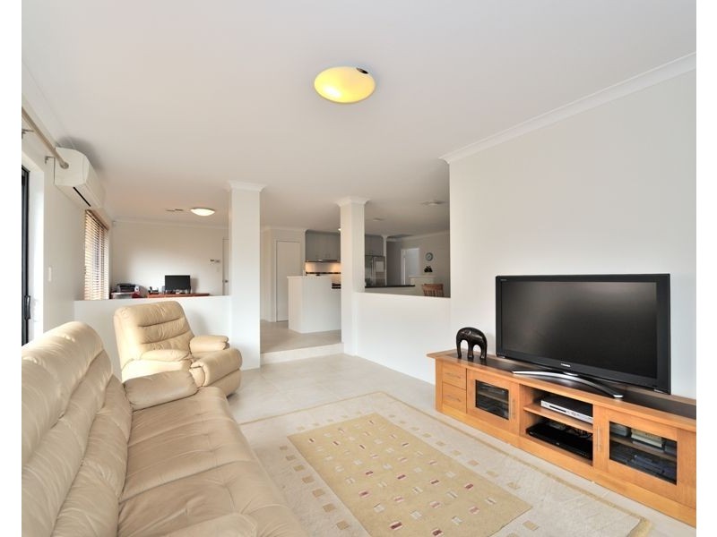 8 Brailsford Way, Butler WA 6036