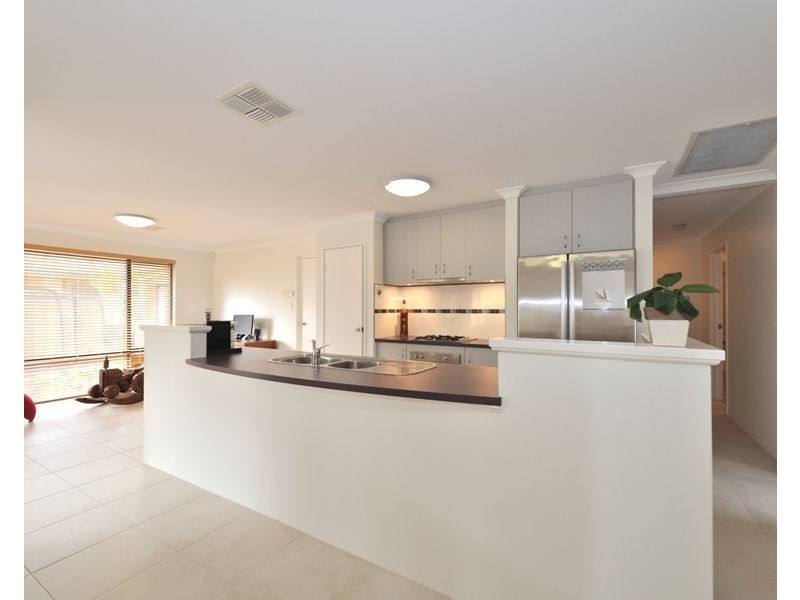 8 Brailsford Way, Butler WA 6036