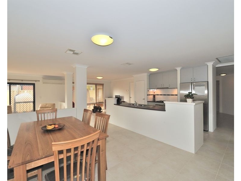 8 Brailsford Way, Butler WA 6036