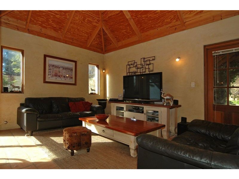 333 Badgerup Road, Wanneroo WA 6065