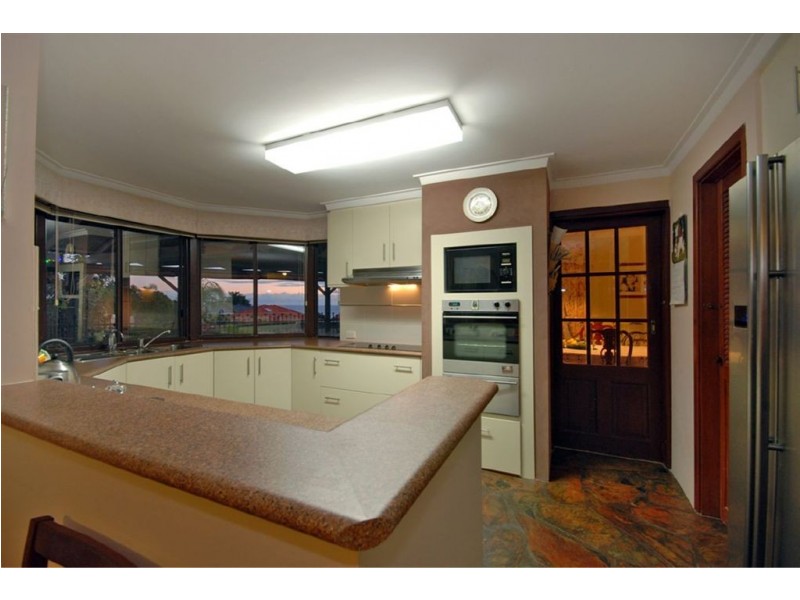 7 Puritan Close, Ocean Reef WA 6027