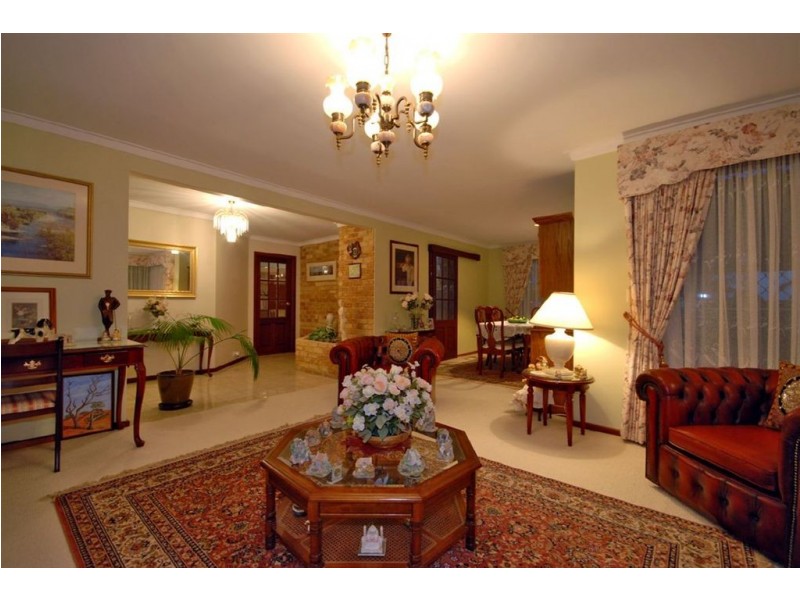 7 Puritan Close, Ocean Reef WA 6027