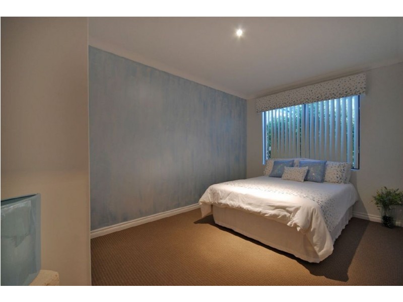 11 Marriot Turn, Currambine WA 6028