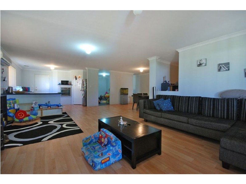 41 Thurleigh Approach, Butler WA 6036