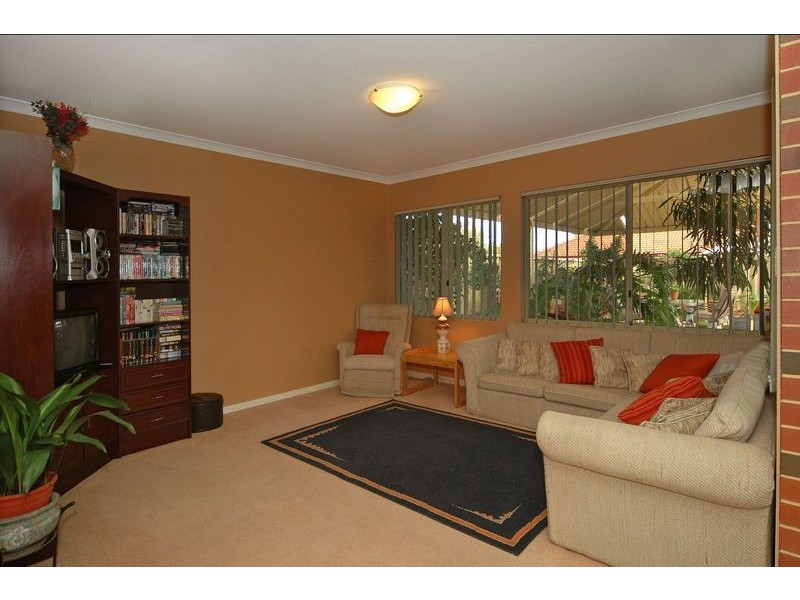 15 Ontario Crescent, Joondalup WA 6027