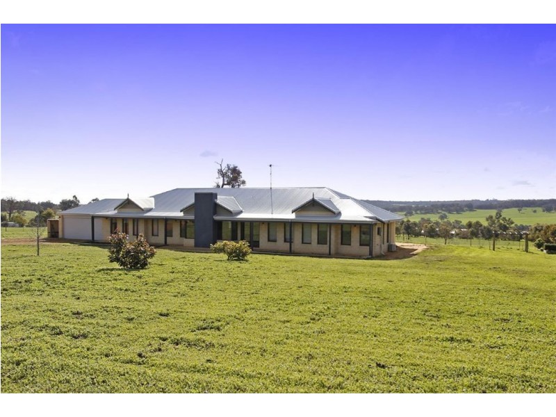 62 Texon Ridge, Lower Chittering WA 6084