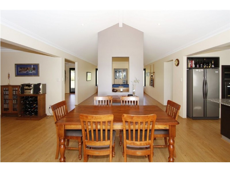 62 Texon Ridge, Lower Chittering WA 6084