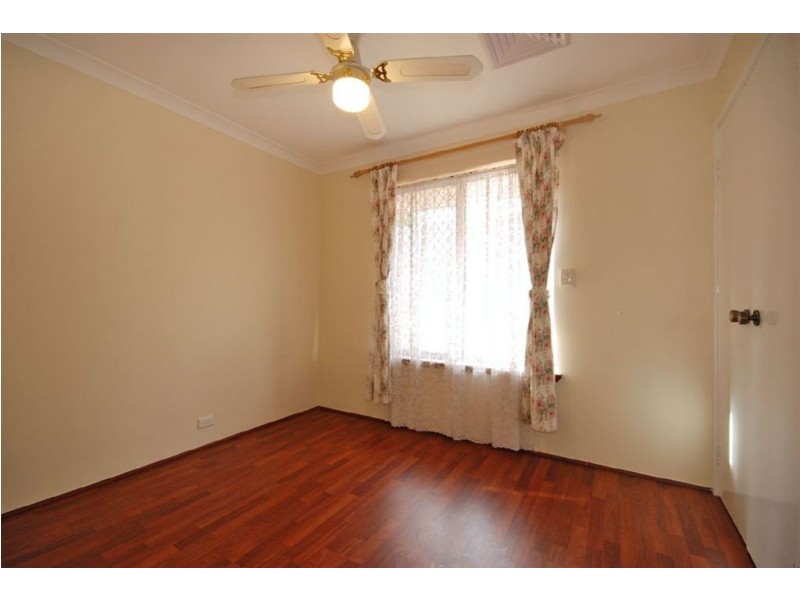 7 Montreal Street, Craigie WA 6025