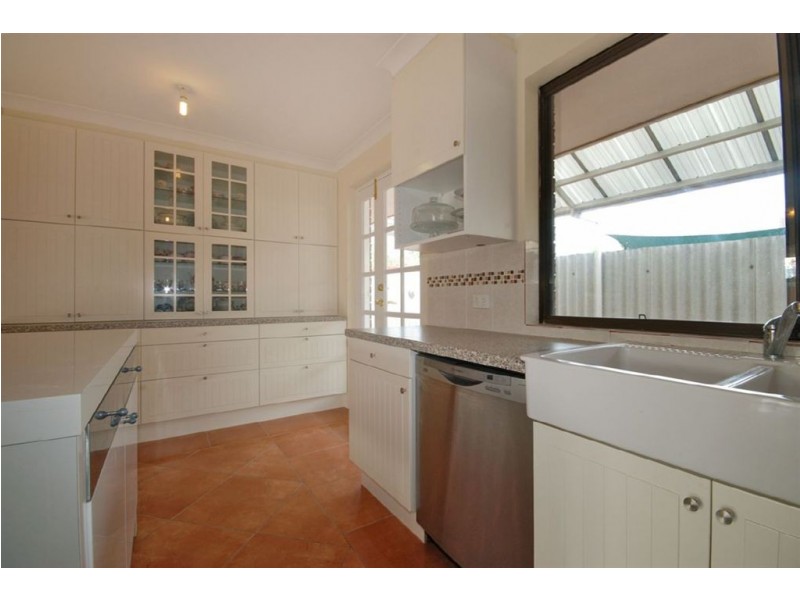 7 Montreal Street, Craigie WA 6025