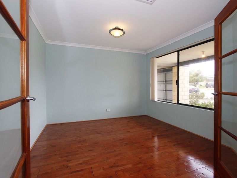 139 St Stephens Crescent, Tapping WA 6065