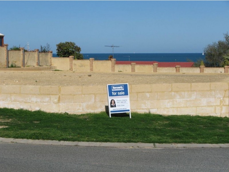 2 Courageous Place, Ocean Reef WA 6027