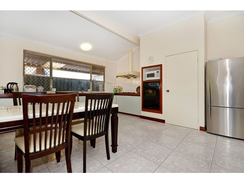 14 Penlea Glade, Kiara WA 6054