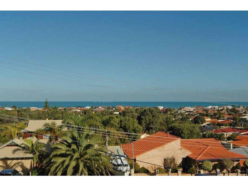 56 Gunida Street, Mullaloo WA 6027