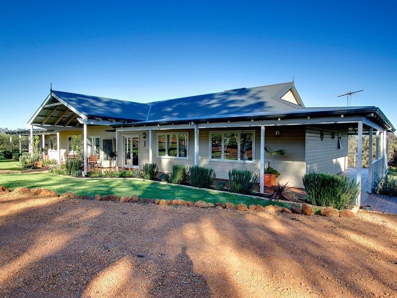 251 Maine-Anjou Drive, Lower Chittering WA 6084