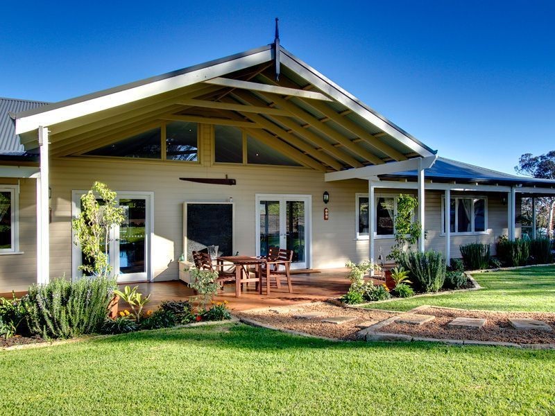 251 Maine-Anjou Drive, Lower Chittering WA 6084