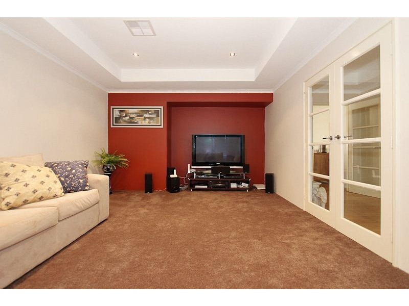 9 Zeppelin Way, Tapping WA 6065